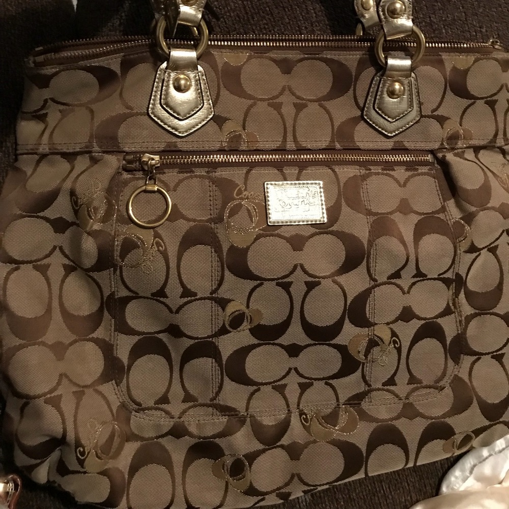 Coach monogram lettering